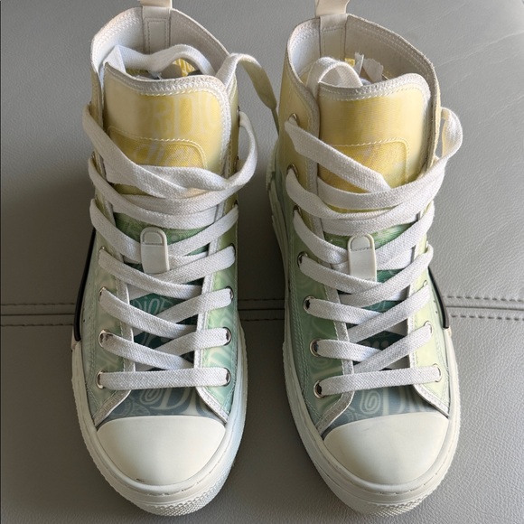Authentic Christian Dior B23 Sneaker – Limited Edition Size36